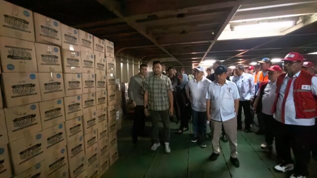 Palang Merah Indonesia (PMI) kembali mengirimkan bantuan kemanusiaan bagi masyarakat terdampak gempa bumi di Nusa Tenggara Timur (NTT).