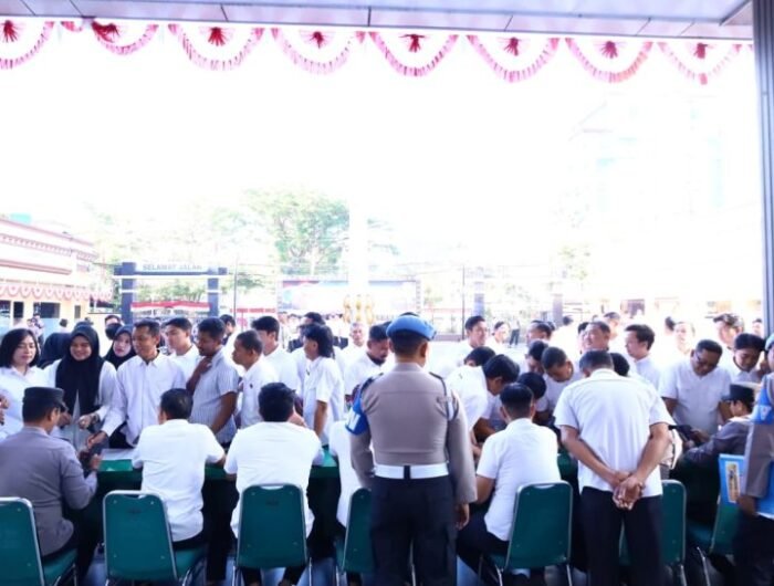 Seksi Profesi dan Pengamanan (Sipropam) Polrestabes Makassar menggelar Penegakan, Ketertiban dan Disiplin (Gaktibplin), usai apel pagi di halaman Mapolrestabes Makassar, Rabu (19/8/2026).