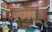 Sidang perkara dugaan korupsi pengadaan bibit nanas DTPH-BUN Sulsel berlangsung di Pengadilan Tipikor Makassar, Selasa (29/9/2026). Sebanyak tujuh saksi memberikan keterangan terkait proyek pengadaan senilai sekitar Rp60 miliar.