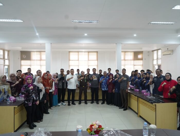 Kejati Sulawesi Selatan berkolaborasi dengan Dinas Sosial (Dinsos) Provinsi Sulsel, menggelar kampanye antikorupsi dalam pengelolaan program Sekolah Rakyat.
