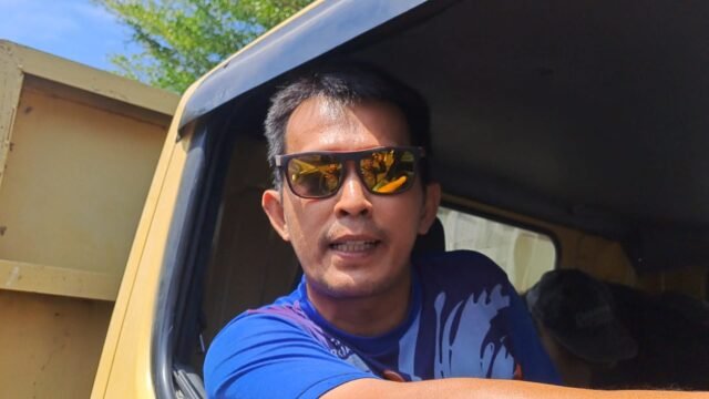 Sopir truk, Rudy saat ditemui di tengah antrean di SPBU Pertamina 74.902.25, Jalan Pengayoman, Kecamatan Panakkukang, Jumat (11/9/2026).