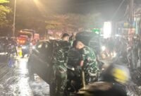 Satu unit mobil jenis Mazda bernomor polisi DD 1257 GR, terbakar di Jalan Perintis Kemerdekaan, Kecamatan Tamalanrea, Kota Makassar, Rabu (16/9/2026) malam.